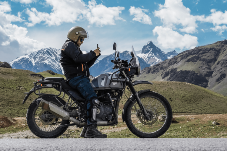 Manali to Leh Bike Trip – 8 Days Ultimate Himalayan Ride photo 4